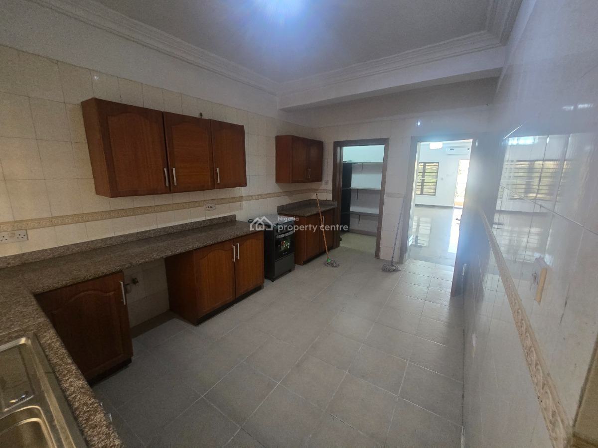 Newly Renovated Self Serviced 3bedroom Flat Apartment Plus Bq, Off Fola Osibo, Lekki Phase 1, Lekki, Lagos, Flat / Apartment for Rent