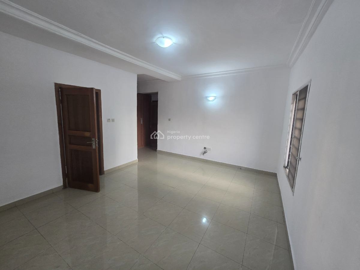 Newly Renovated Self Serviced 3bedroom Flat Apartment Plus Bq, Off Fola Osibo, Lekki Phase 1, Lekki, Lagos, Flat / Apartment for Rent