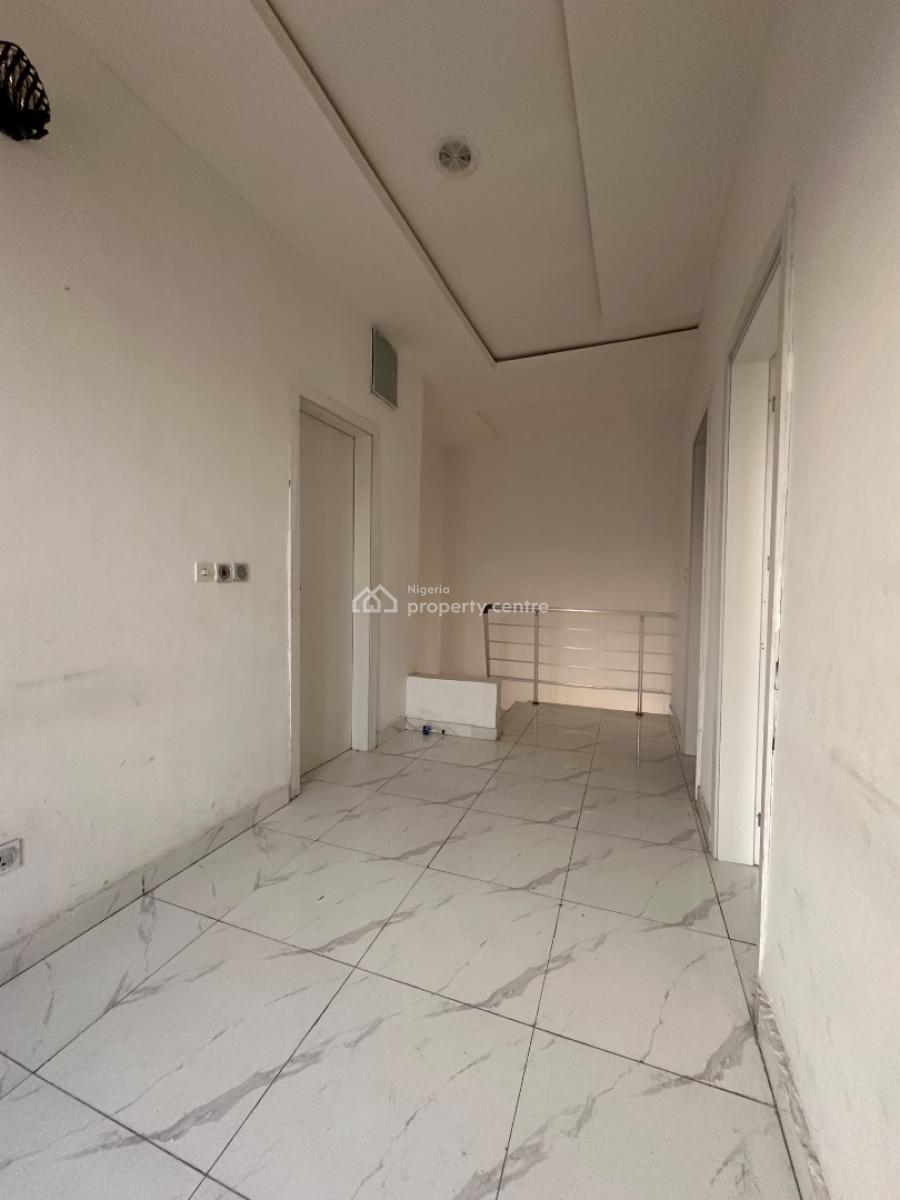 Lush 4 Bedroom Terrace Duplex, Ikota, Lekki, Lagos, Terraced Duplex for Rent