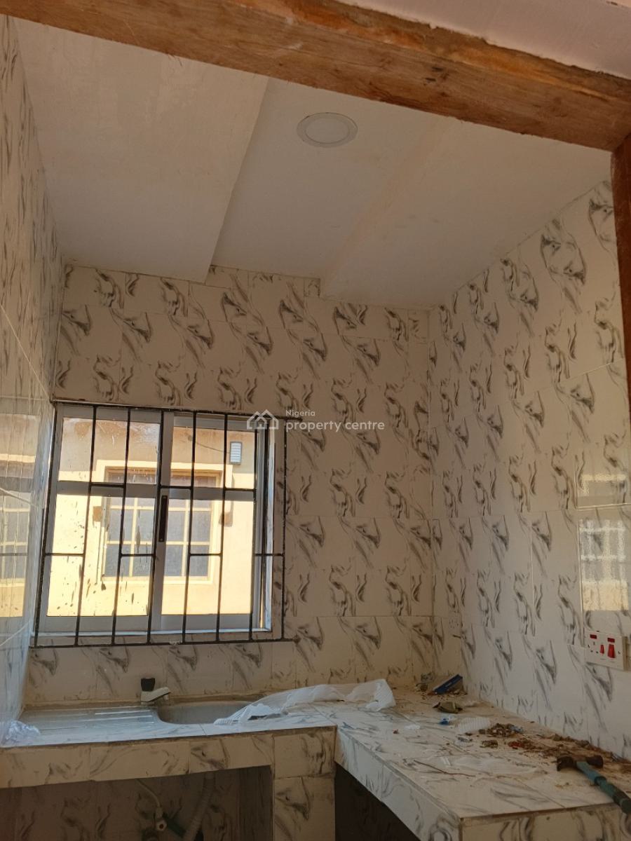 Neat Newly Built Room and Parlour Self Contain Mini Flat Pop Ceiling, Itele Close to Ayobo Lagos, Ado-odo/ota, Ogun, Mini Flat (room and Parlour) for Rent