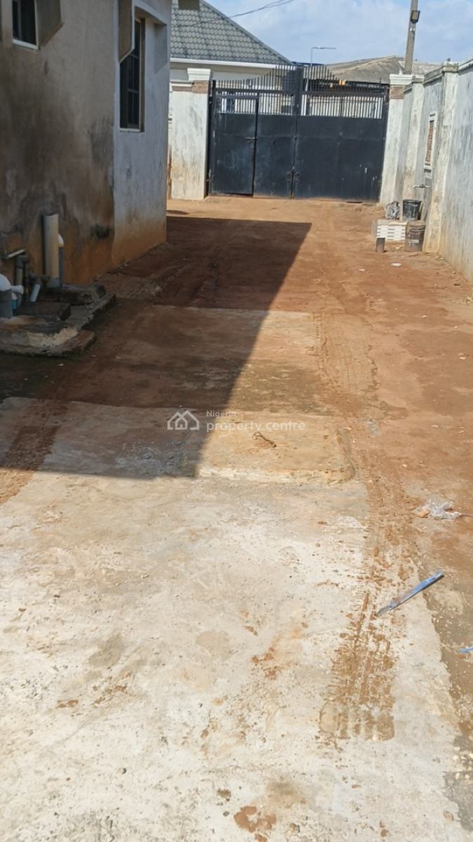 Neat Newly Built Room and Parlour Self Contain Mini Flat Pop Ceiling, Itele Close to Ayobo Lagos, Ado-odo/ota, Ogun, Mini Flat (room and Parlour) for Rent