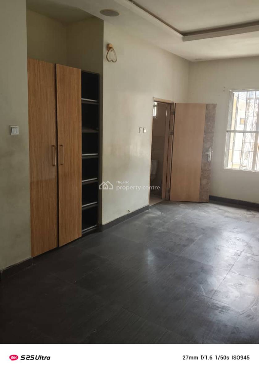 Semi Master Bedroom with Shared Kitchen, Bera Estate Chevron, Lekki, Lagos, Self Contain (single Rooms) for Rent
