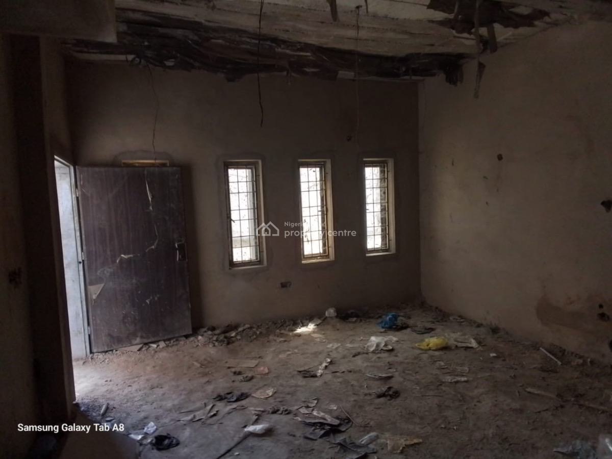 Luxury 4bedroom Duplex, Karmo, Abuja, Terraced Duplex for Sale