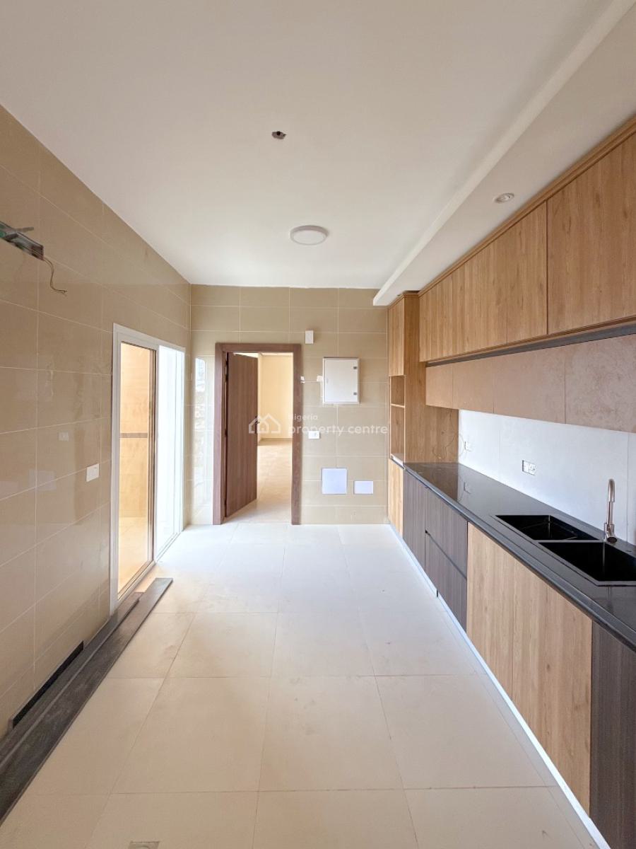 Luxury 4-bedroom Maisonette with a Bq, Victoria Island (vi), Lagos, Flat / Apartment for Sale