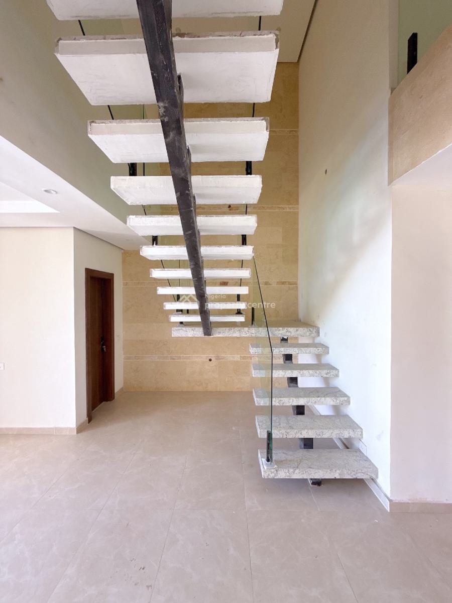 Luxury 4-bedroom Maisonette with a Bq, Victoria Island (vi), Lagos, Flat / Apartment for Sale