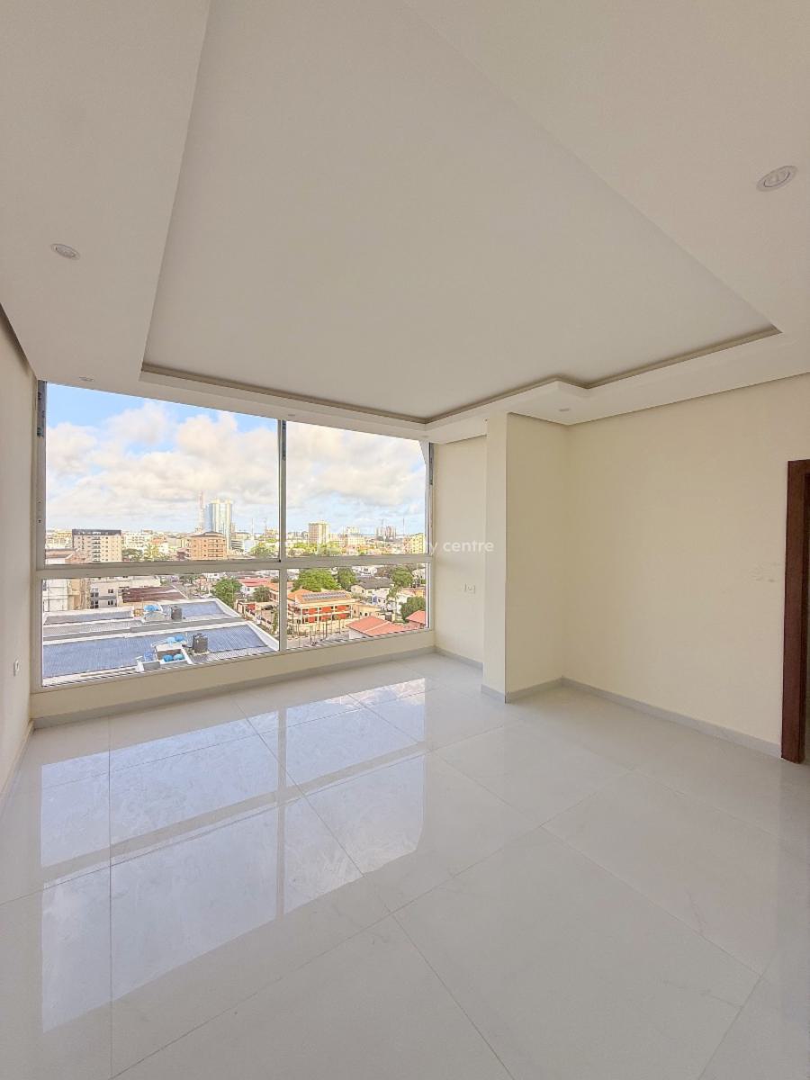Luxury 4-bedroom Maisonette with a Bq, Victoria Island (vi), Lagos, Flat / Apartment for Sale