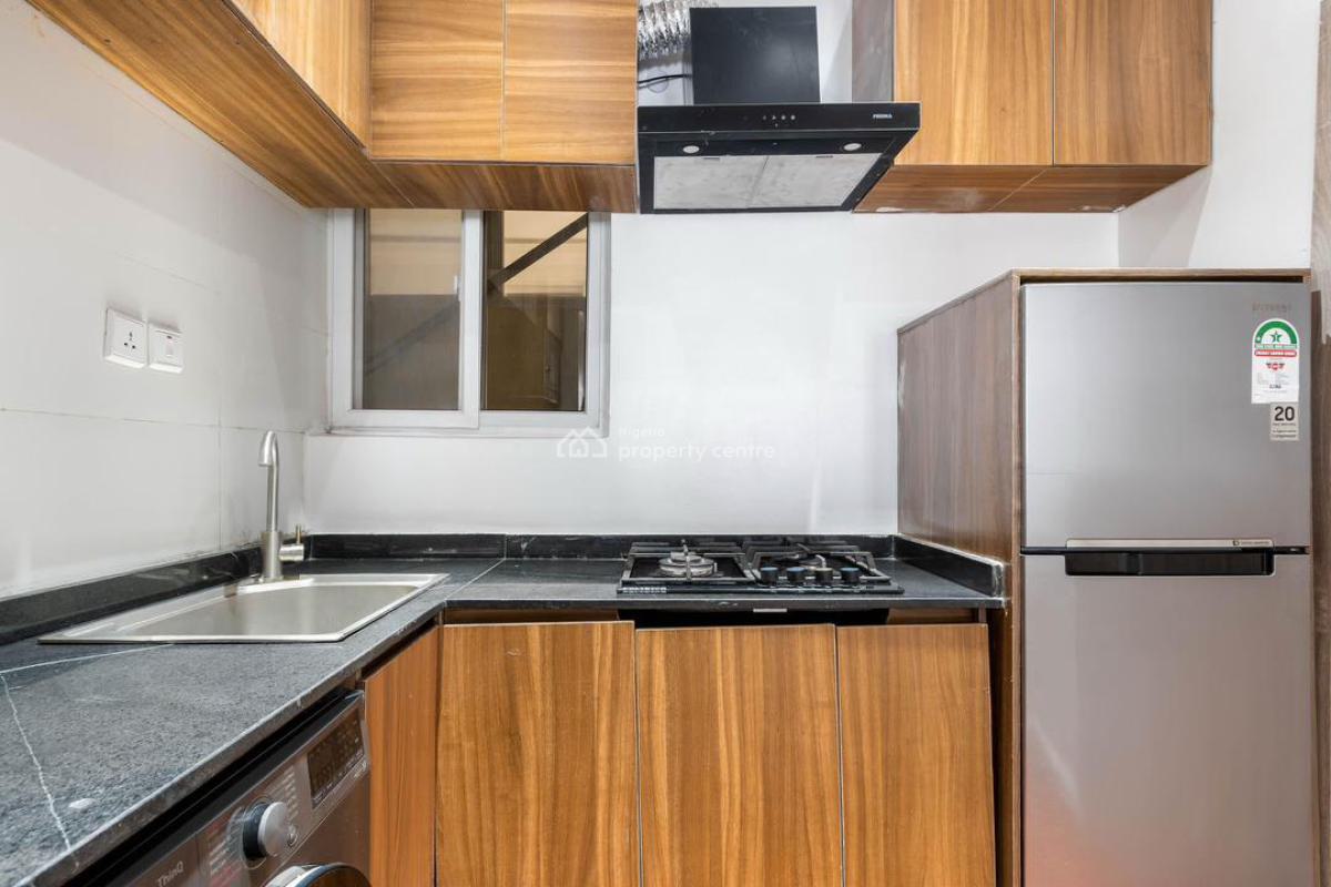 Luxury 2 Bedroom Apartment with Excellent Amenities, Chevron, Lekki, Lagos, Flat / Apartment Short Let