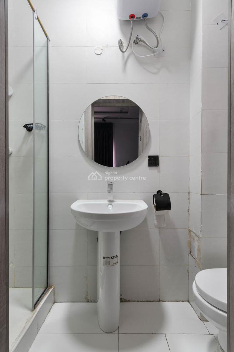 Luxury 2 Bedroom Apartment with Excellent Amenities, Chevron, Lekki, Lagos, Flat / Apartment Short Let