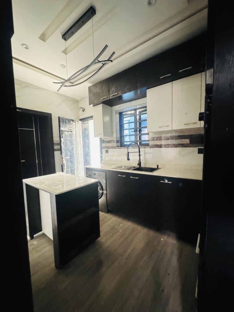 Newly Built 3 Bedroom Apartment with Bq & Elevator, Maryland, Lagos, Flat / Apartment for Sale