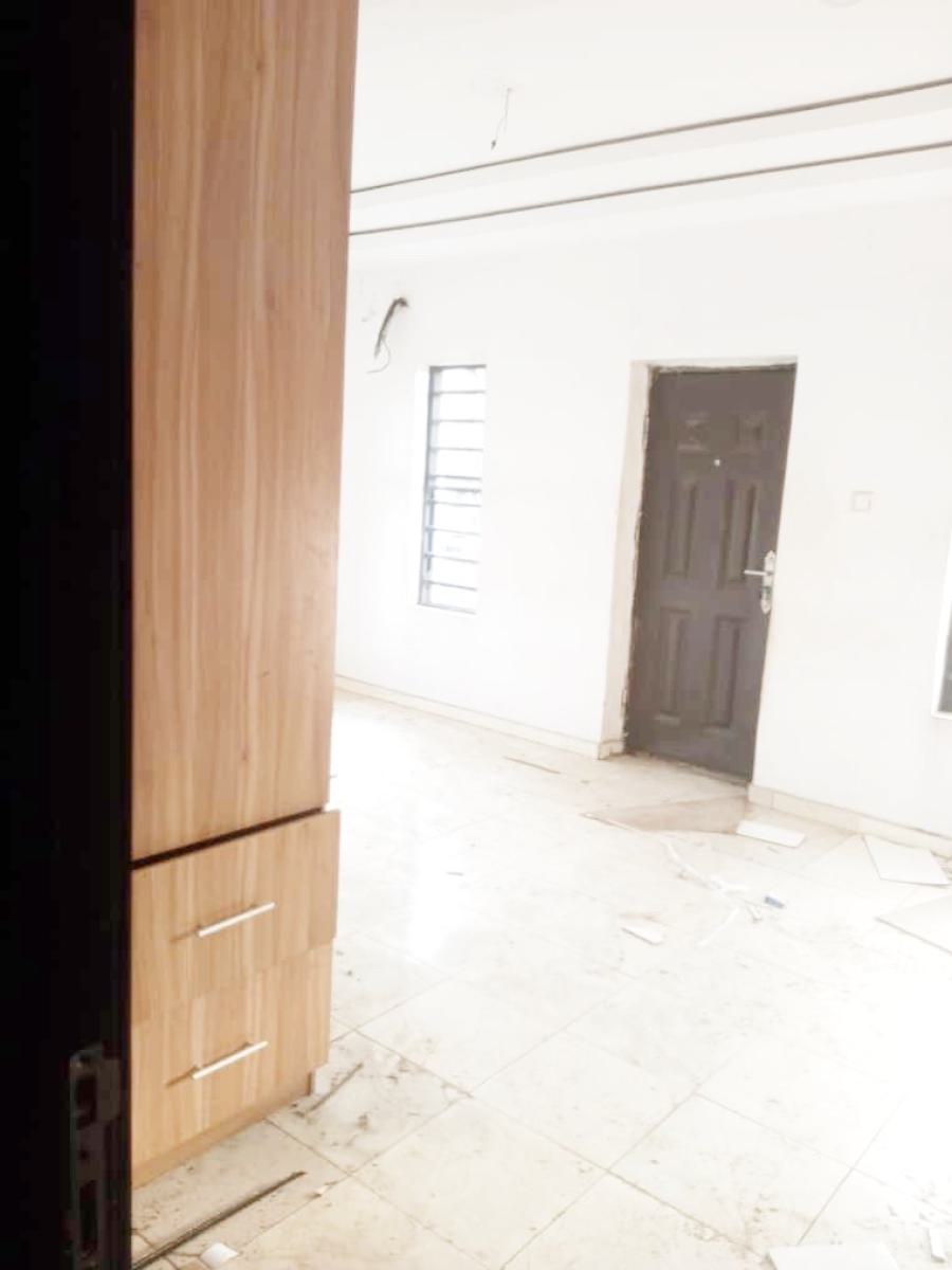 a Well Maintained Spacious 4 Bedroom Detached Duplex, Isheri, Magodo, Lagos, Detached Duplex for Rent
