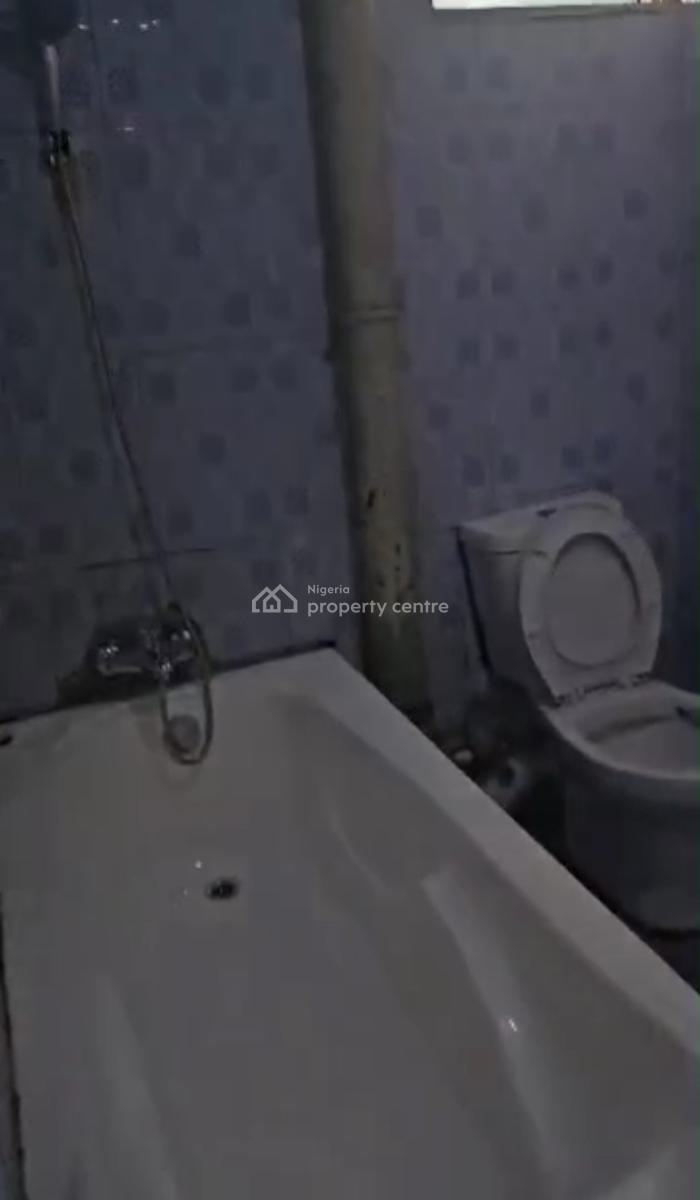 2bedroom Flat in Wuse Zone 5, Zone 5, Zone 5, Wuse, Abuja, Block of Flats for Sale