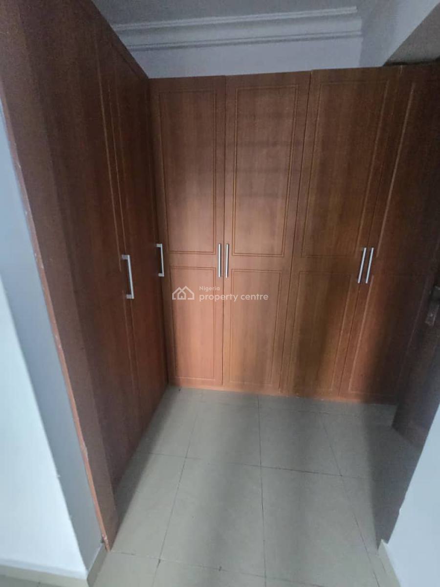 3-bedroom Apartment with Bq, Lekki Phase 1, Lekki, Lagos, Flat / Apartment for Rent