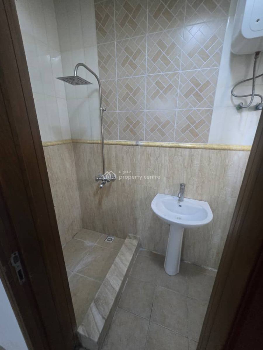 3-bedroom Apartment with Bq, Lekki Phase 1, Lekki, Lagos, Flat / Apartment for Rent