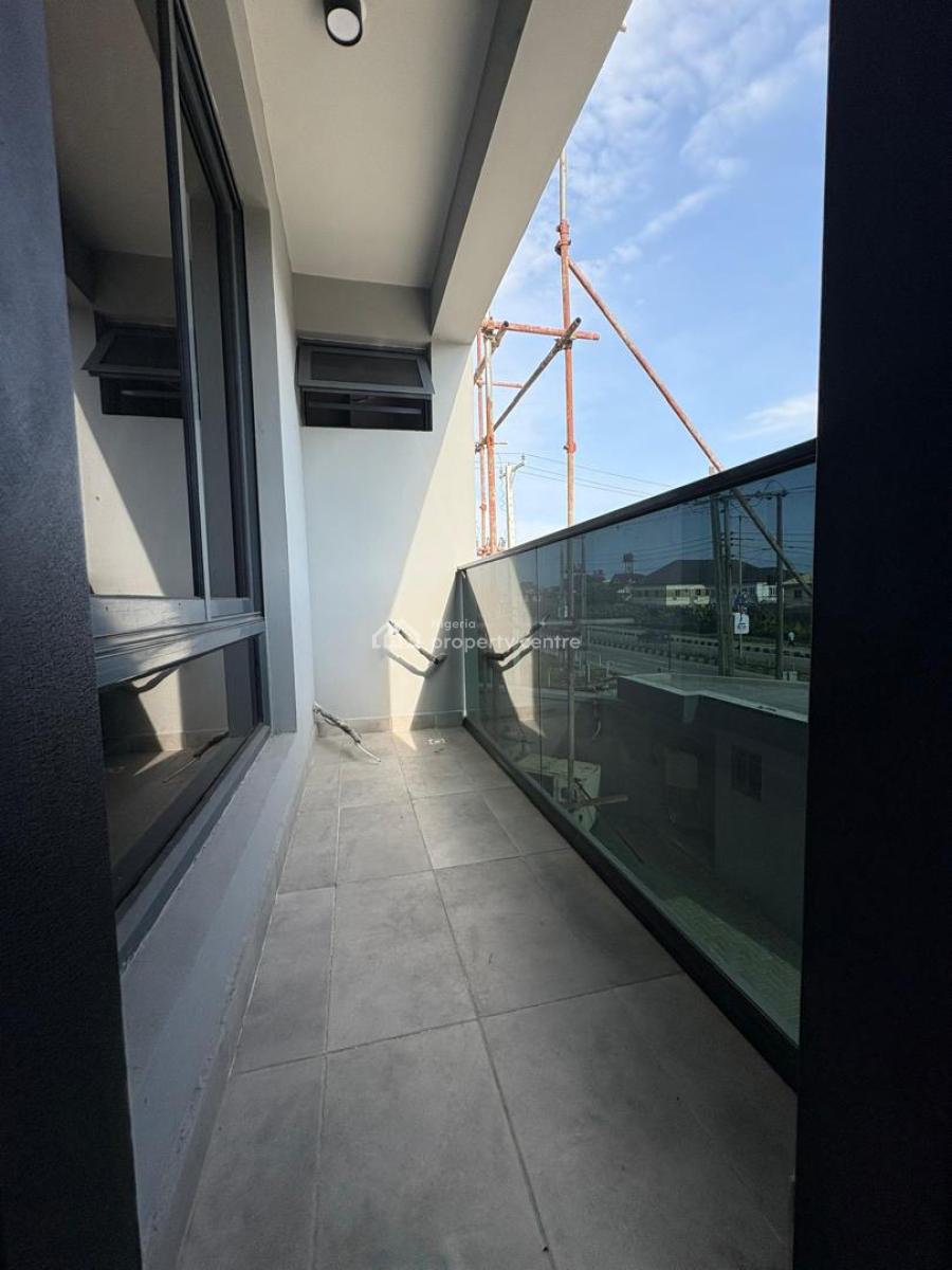 Luxury 3 Bedroom Apartment, Lekki Phase 1, Lekki, Lagos, Flat / Apartment for Sale