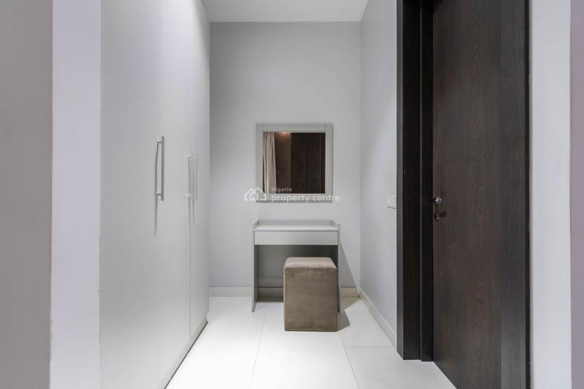 Beautiful 2 Bedroom Skyline/ City View Penthouse Apartment, Lekki Right, Lekki Phase 1, Lekki, Lagos, Flat / Apartment Short Let