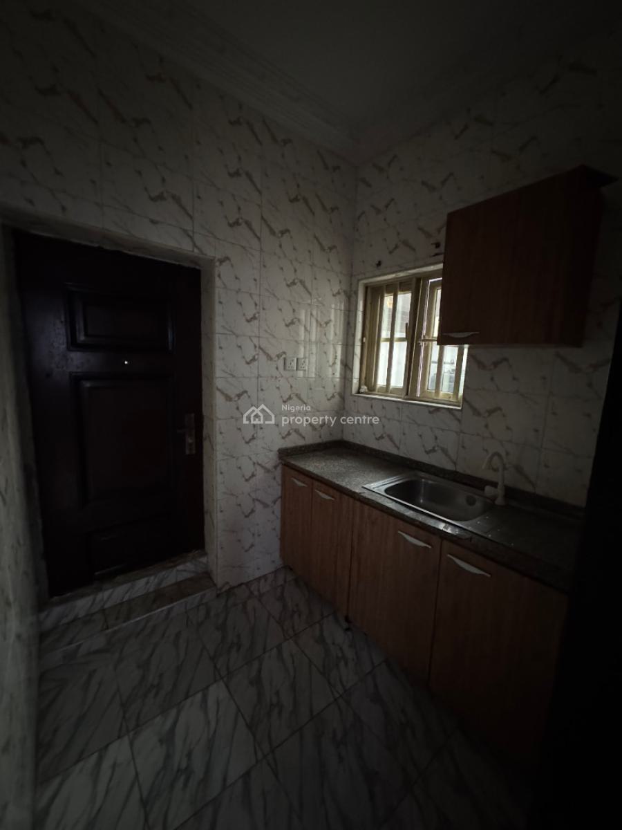2 Bedroom Bungalow Flat, Agungi, Lekki, Lagos, Flat / Apartment for Rent