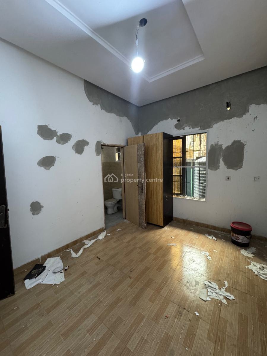 Self Contain, Bera Estate, Lekki Expressway, Lekki, Lagos, Self Contain (single Rooms) for Rent