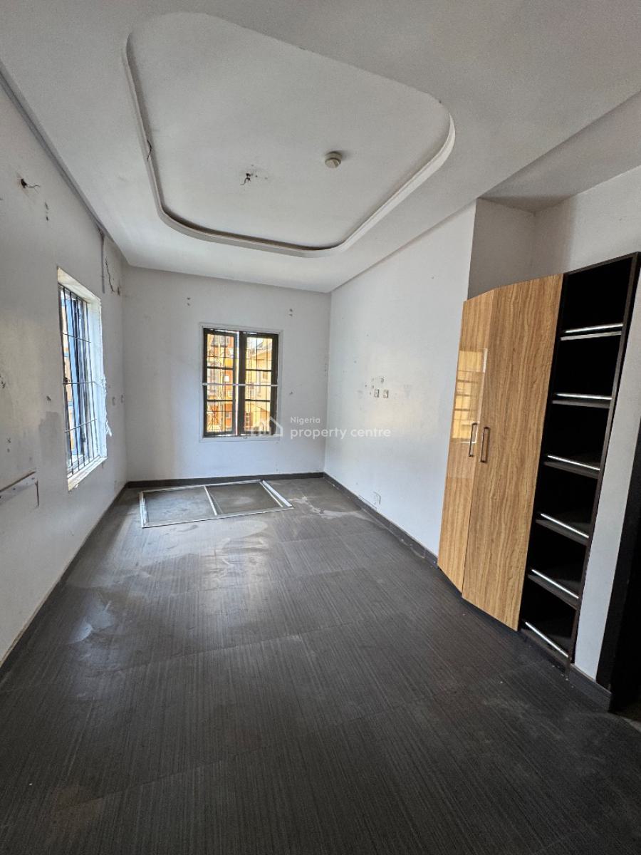 Self Contain, Bera Estate, Lekki Expressway, Lekki, Lagos, Self Contain (single Rooms) for Rent
