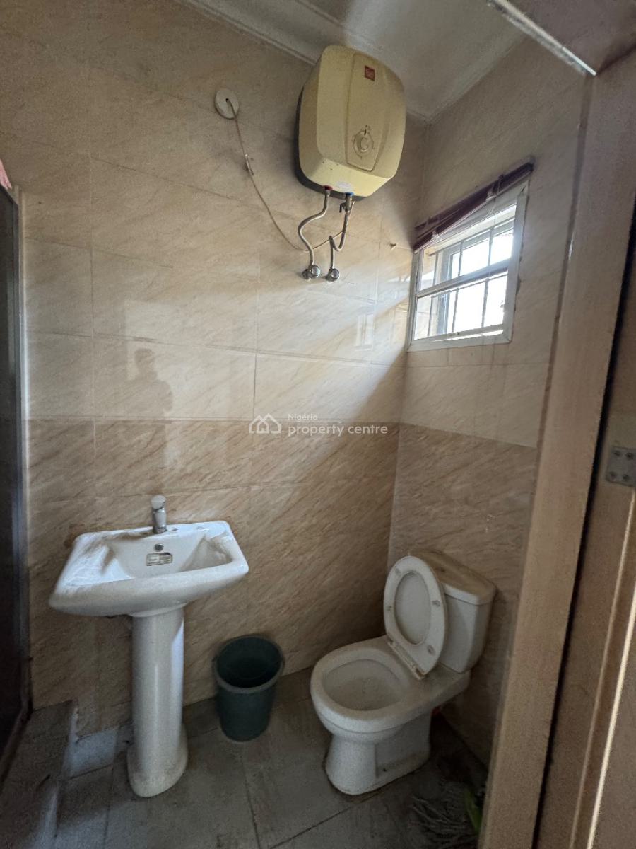 Self Contain, Bera Estate, Lekki Expressway, Lekki, Lagos, Self Contain (single Rooms) for Rent