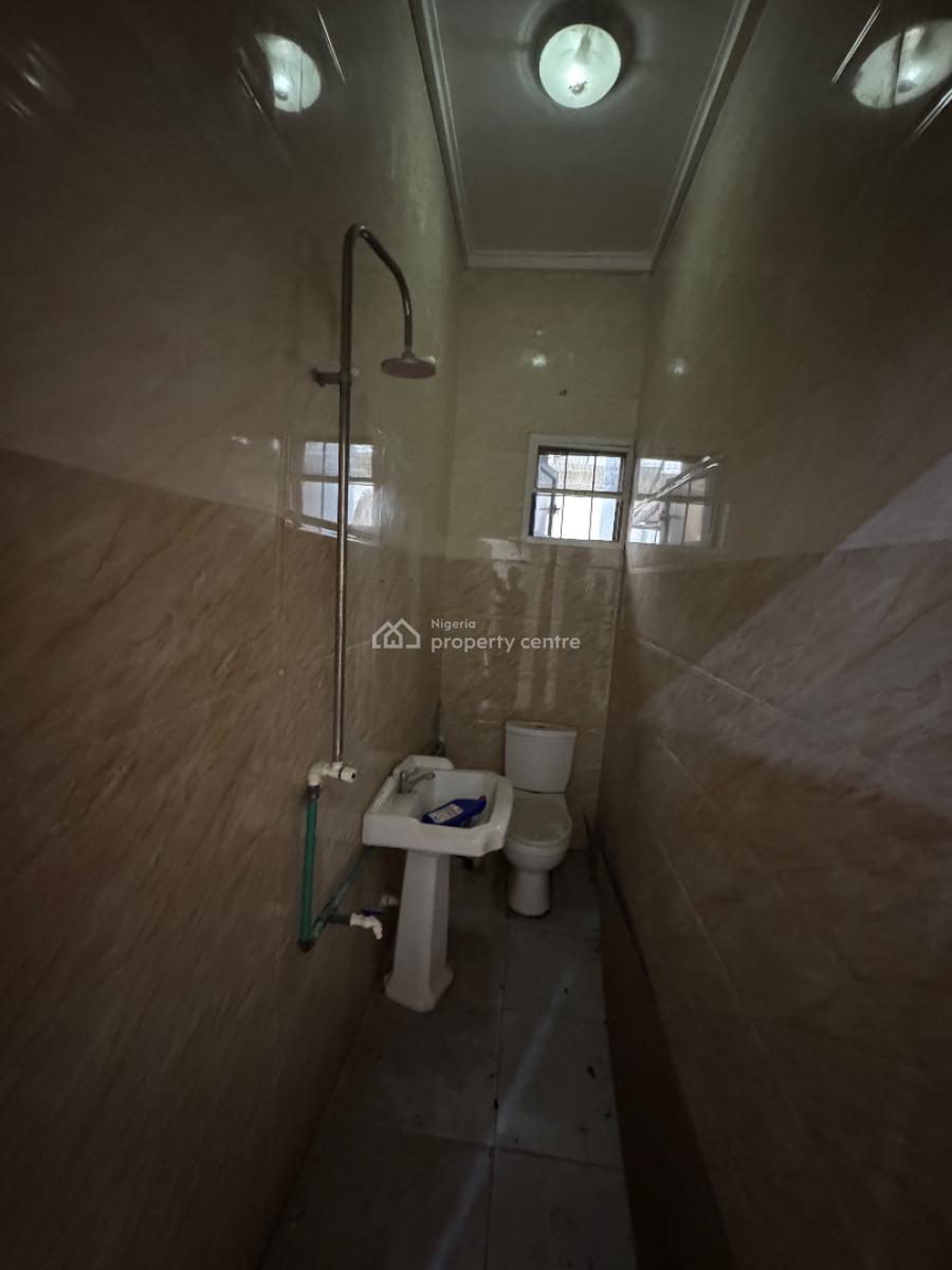 Self Contain Studio, Bera Estate, Lekki Expressway, Lekki, Lagos, Self Contain (single Rooms) for Rent