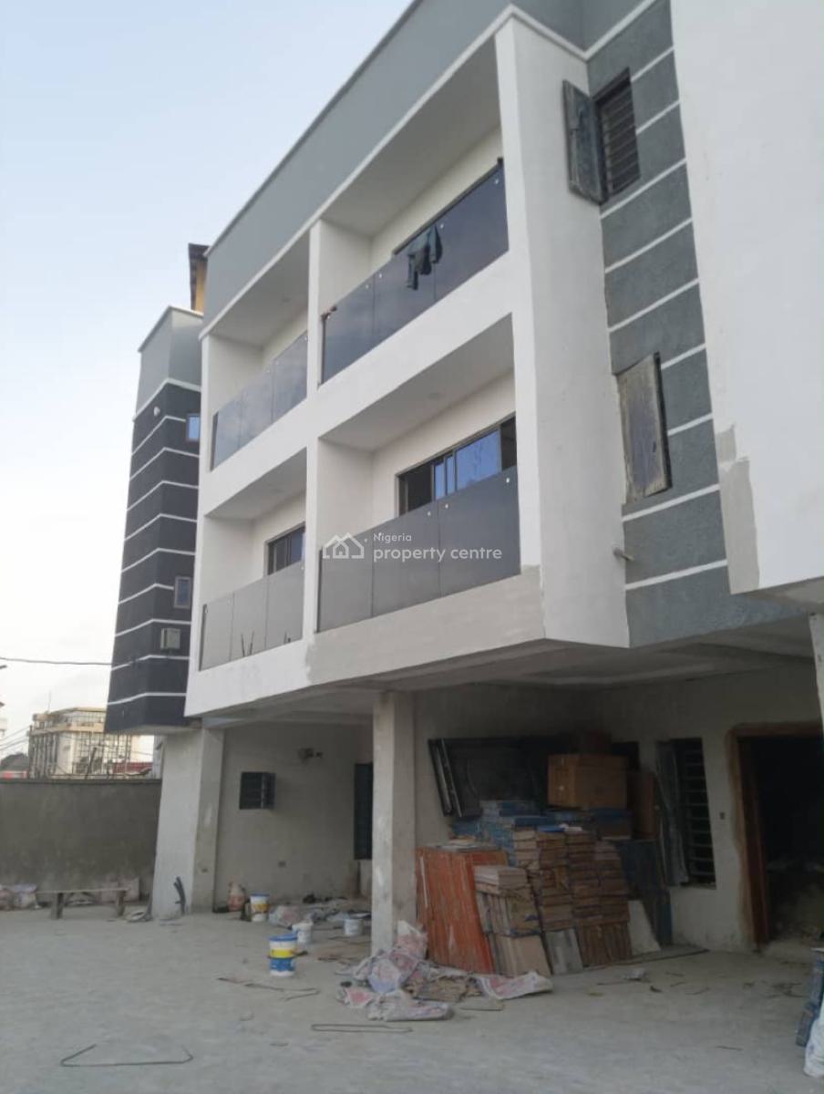 Newly 4 Bedrom Terrace Duplex + Bq.(commercial Use), Lovely Estate Environment Off Obafemi Awolowo Way Ikeja, Ikeja, Lagos, Commercial Property for Sale