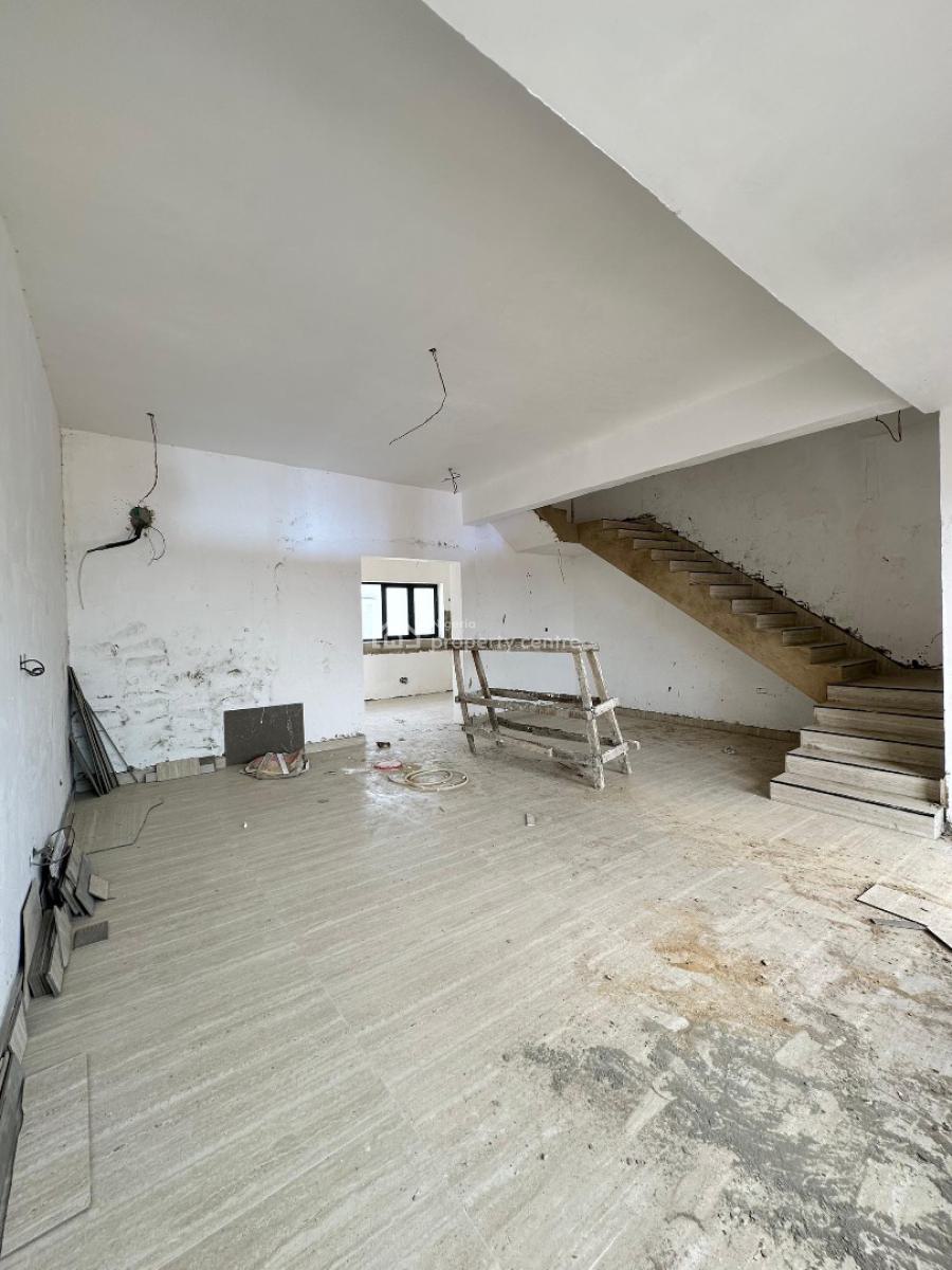 Extravagant Luxury 3 Bedroom Maissonete with a Bq in a Very Good Locat, Lekki Phase 1, Lekki, Lagos, House for Sale