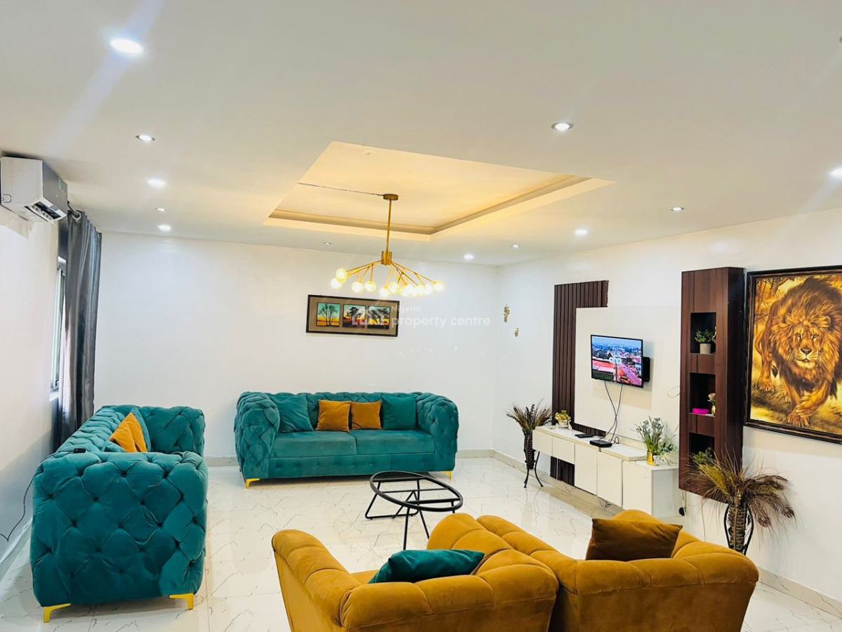Spacious 3 Bedroom Apartment, Safe Court, Ikate, Lekki, Lagos, Flat / Apartment for Rent