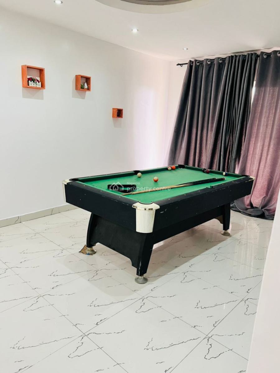 Spacious 3 Bedroom Apartment, Safe Court, Ikate, Lekki, Lagos, Flat / Apartment for Rent