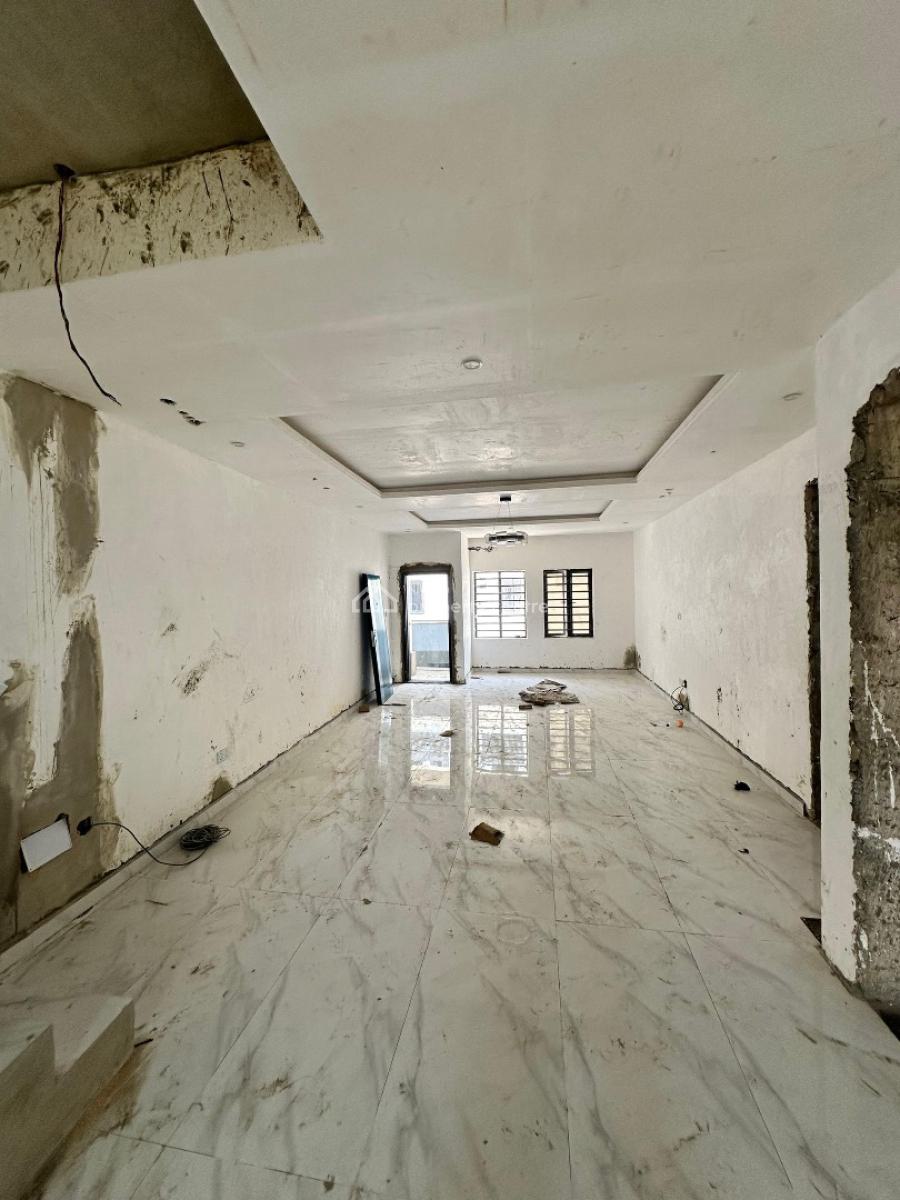 Beautifully Designed 2 Bedroom Terraced Duplex with a Bq, Lekki Phase 1, Lekki, Lagos, Terraced Duplex for Sale