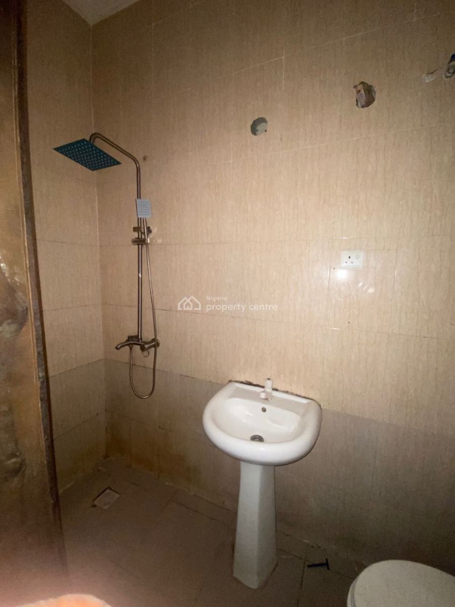 Executive 2bedrooms Luxury Apartment, Badore, Ajah, Lagos, Flat / Apartment for Rent
