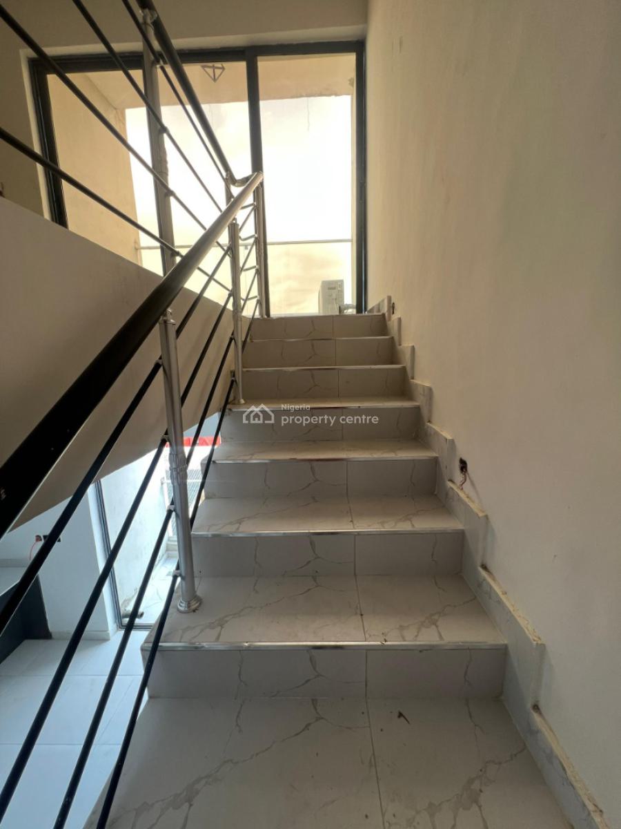 4bedroom Terrace, Ikeja, Lagos, House for Sale