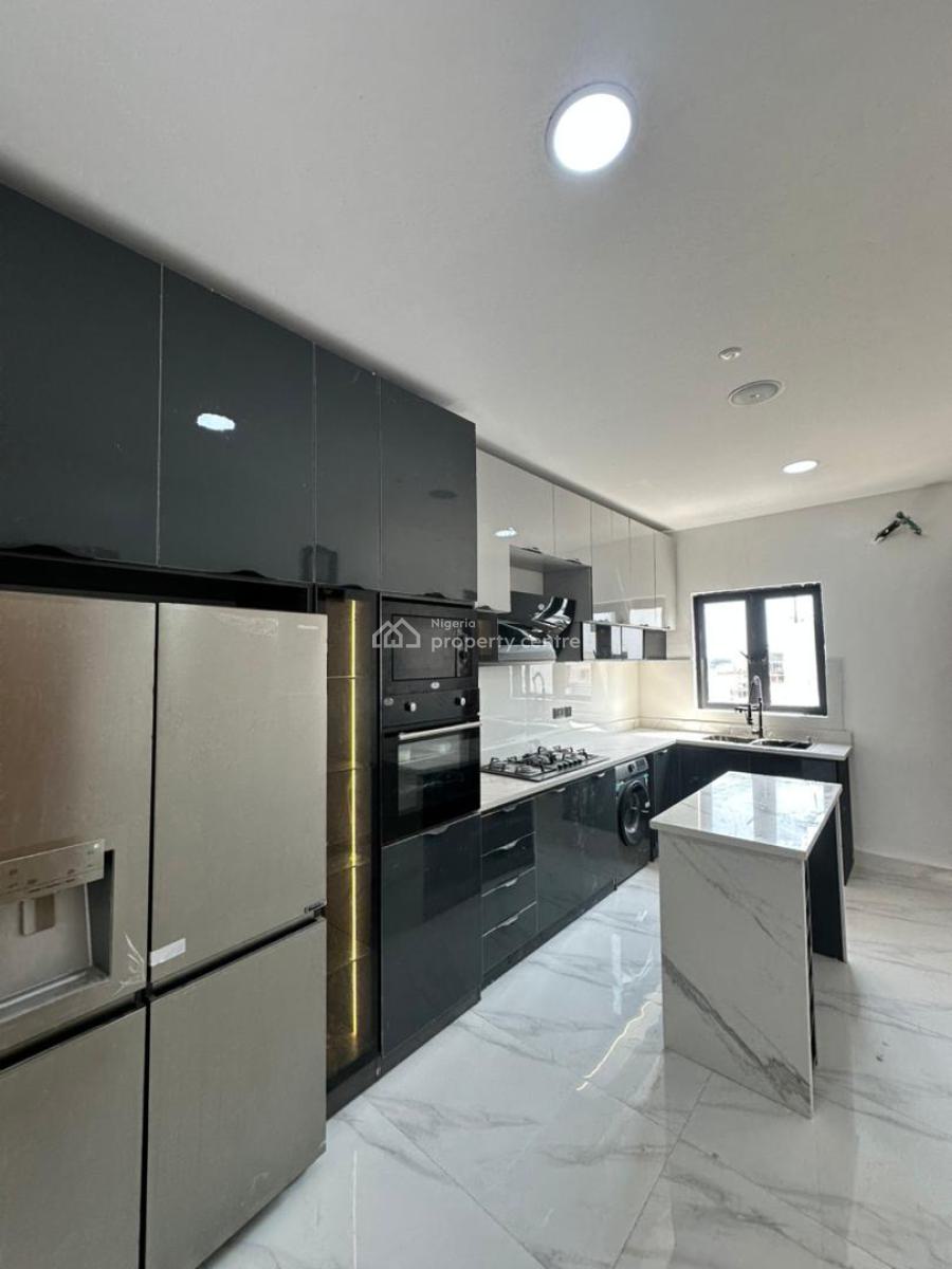 Beautifully Designed  2 Bedroom Apartment with a Swimming Pool, Lounge, Lekki Phase 1, Lekki, Lagos, Flat / Apartment for Sale