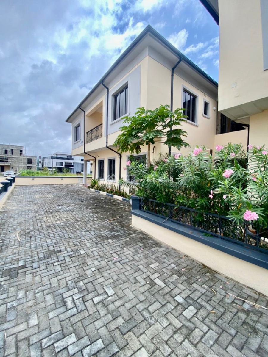 Exquisite 5 Bedroom Fully Detached Duplex with 2 Rooms Bq, Victory Park Estate, Osapa, Lekki, Lagos, Detached Duplex for Rent