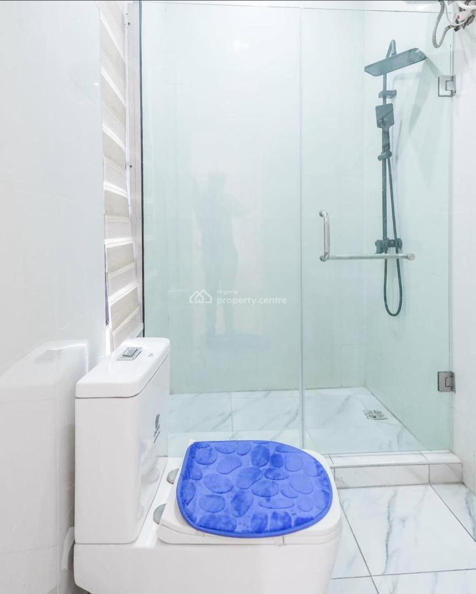 2 Bedroom Apartment, Bisola Durosinmi Etti, Lekki Phase 1, Lekki, Lagos, Flat / Apartment Short Let