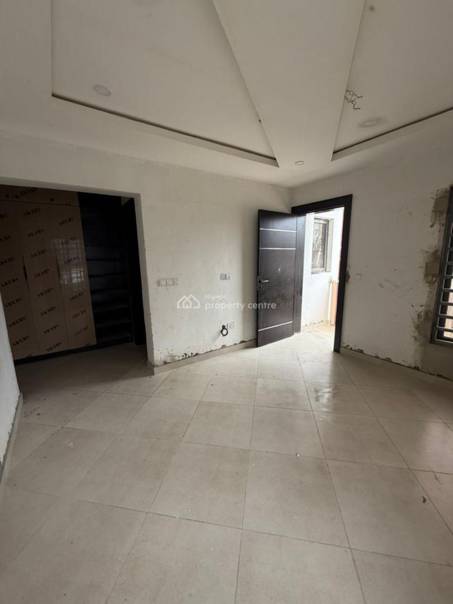 4 Bedroom Apartment, Lekki Phase 1, Lekki, Lagos, Flat / Apartment for Sale