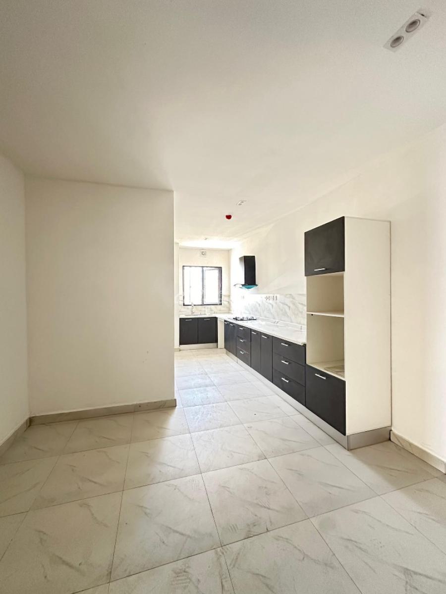 Spacious 2 Bedroom Apartment, Not in a Flooding Area, Lekki Phase 1, Lekki, Lagos, Flat / Apartment for Sale