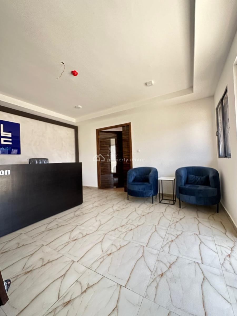 Spacious 2 Bedroom Apartment, Not in a Flooding Area, Lekki Phase 1, Lekki, Lagos, Flat / Apartment for Sale