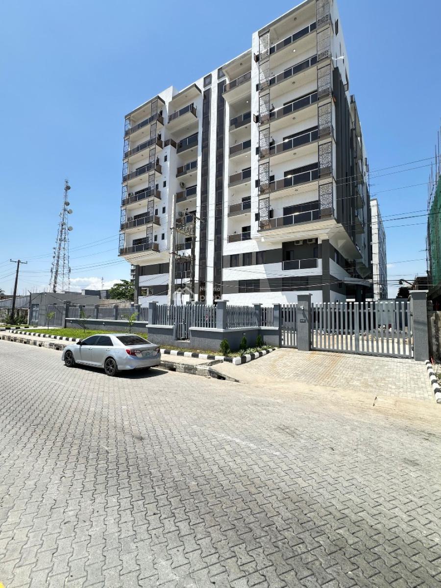 Spacious 2 Bedroom Apartment, Not in a Flooding Area, Lekki Phase 1, Lekki, Lagos, Flat / Apartment for Sale