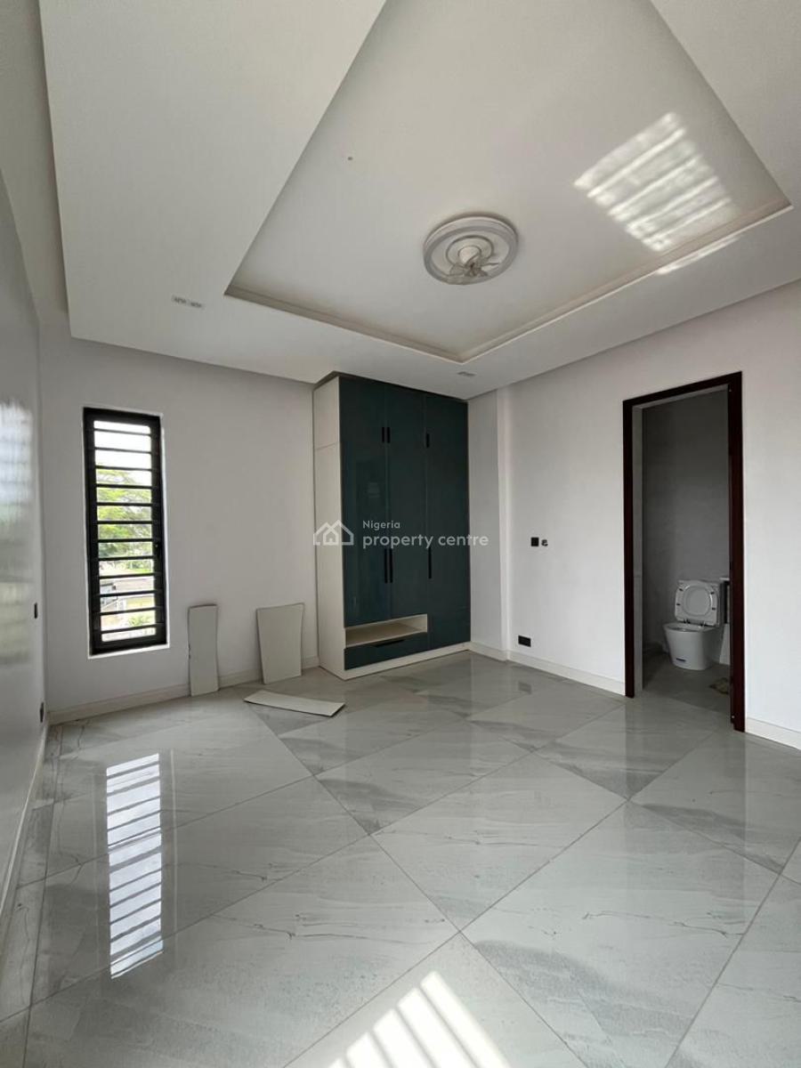 Exquisitely Built 5 Bedroom Fully  Detached House Plus a Room Bq, Solid Finishing, Spacious, Well Designed, Ikeja Gra, Ikeja, Lagos, Detached Duplex for Sale