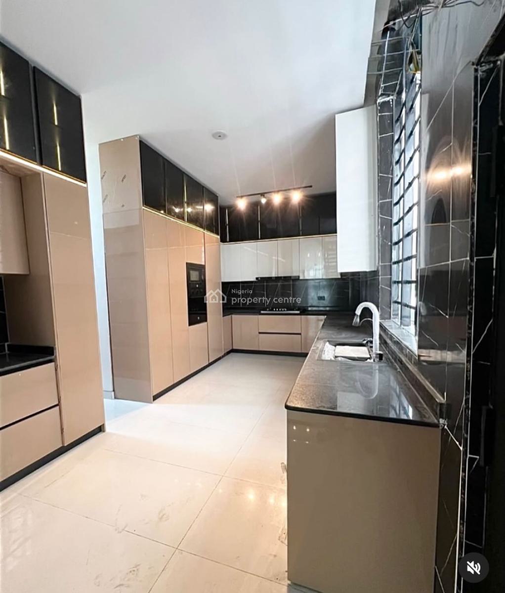 5 Bedroom Detached House with Bq, Chevron Lekki Lagos, Lekki Phase 1, Lekki, Lagos, Detached Duplex for Sale