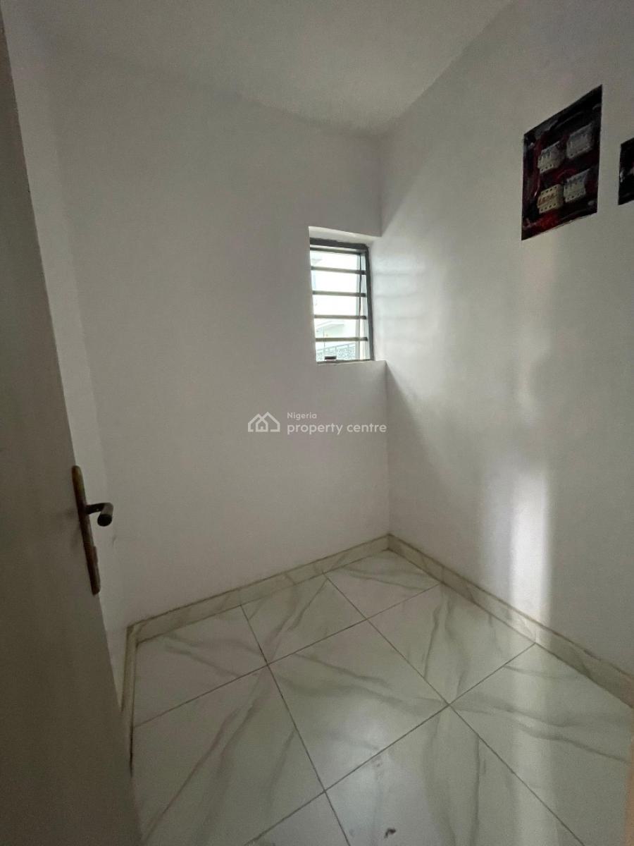 Exquisitely Built 5 Bedroom Fully  Detached House Plus a Room Bq, Gated Estate, Balcony, Big and Fully Fitted Kitchen, Spacious, Ikeja Gra, Ikeja, Lagos, Detached Duplex for Sale