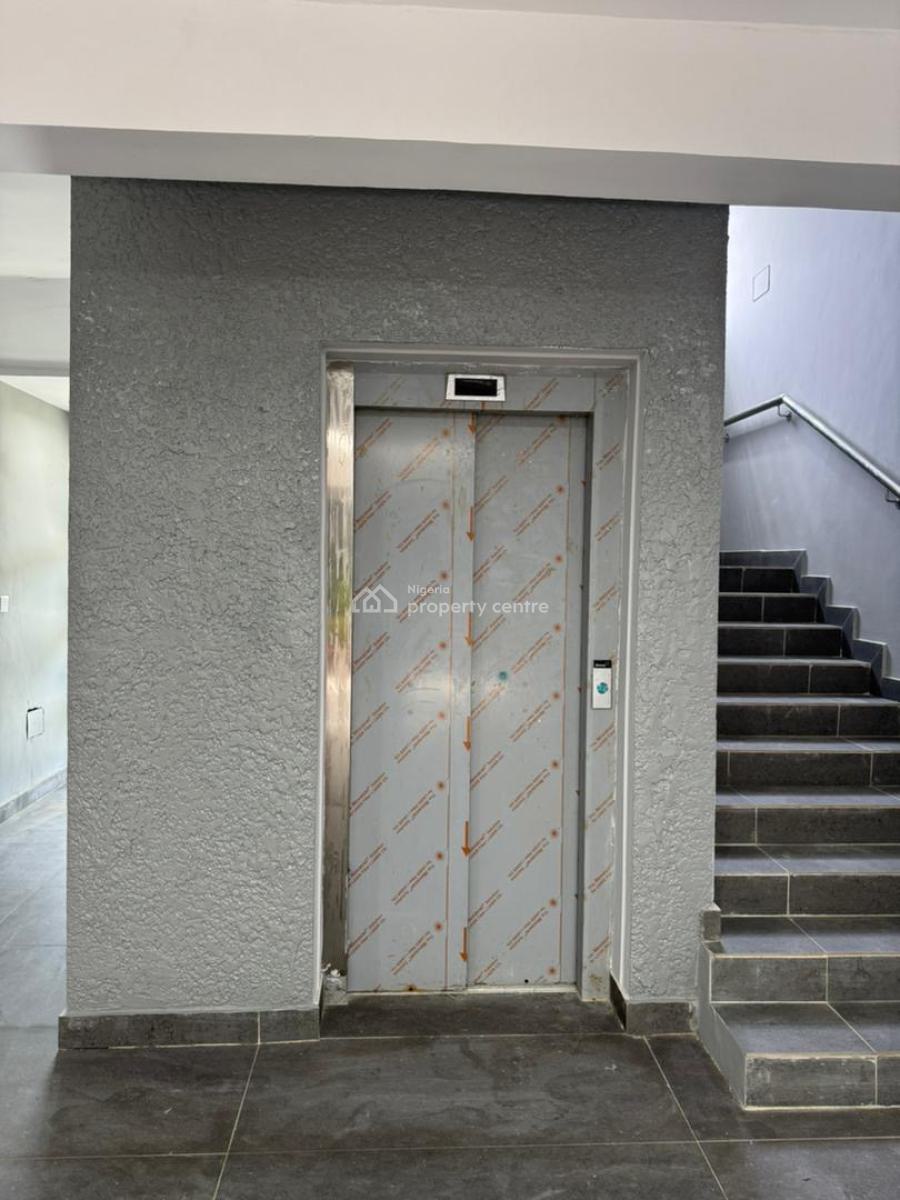 Luxury 3 Bedroom Apartment Suitable for Investment in Lekki Phase 1, Lekki Phase 1, Lekki Phase 1, Lekki, Lagos, Block of Flats for Sale