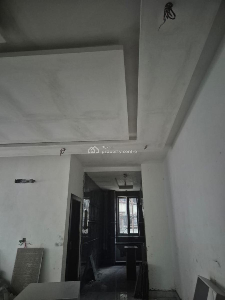 1 Bedroom Flat, Periwinkle Estate, Lekki Phase 1, Lekki, Lagos, Mini Flat (room and Parlour) for Rent