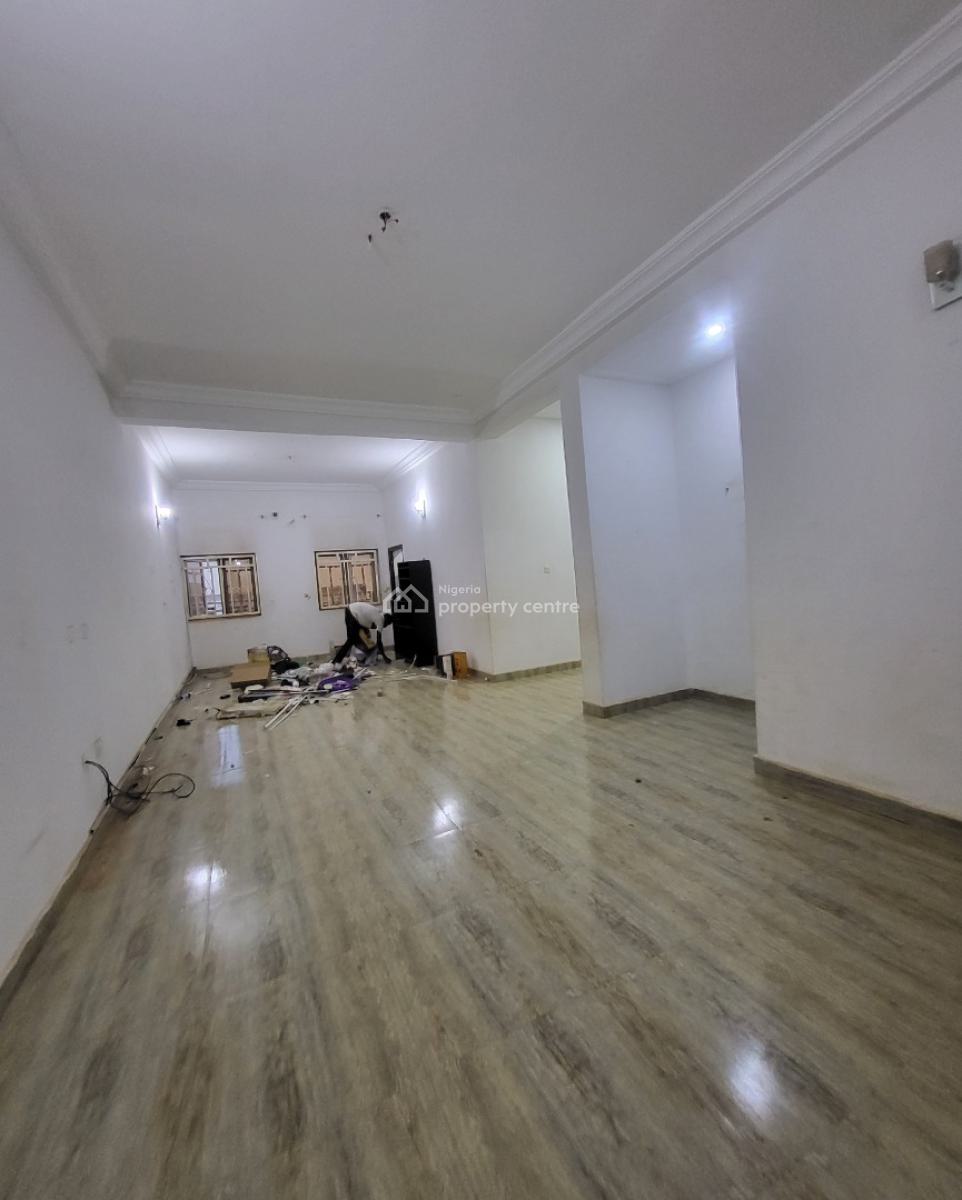 Luxurious Massive 3bedroom Flat, Behind Games Village Estate, Kaura, Abuja, Flat / Apartment for Rent