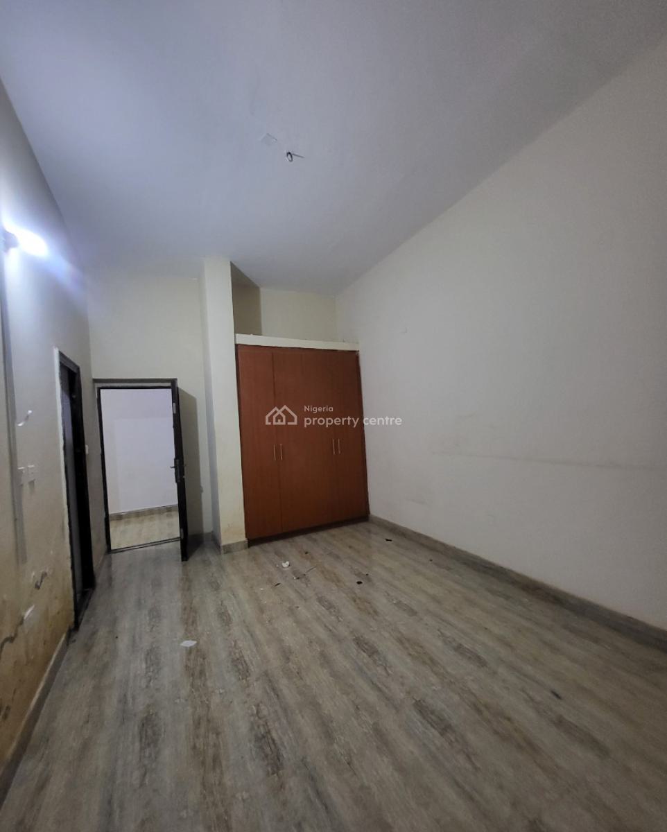 Luxurious Massive 3bedroom Flat, Behind Games Village Estate, Kaura, Abuja, Flat / Apartment for Rent