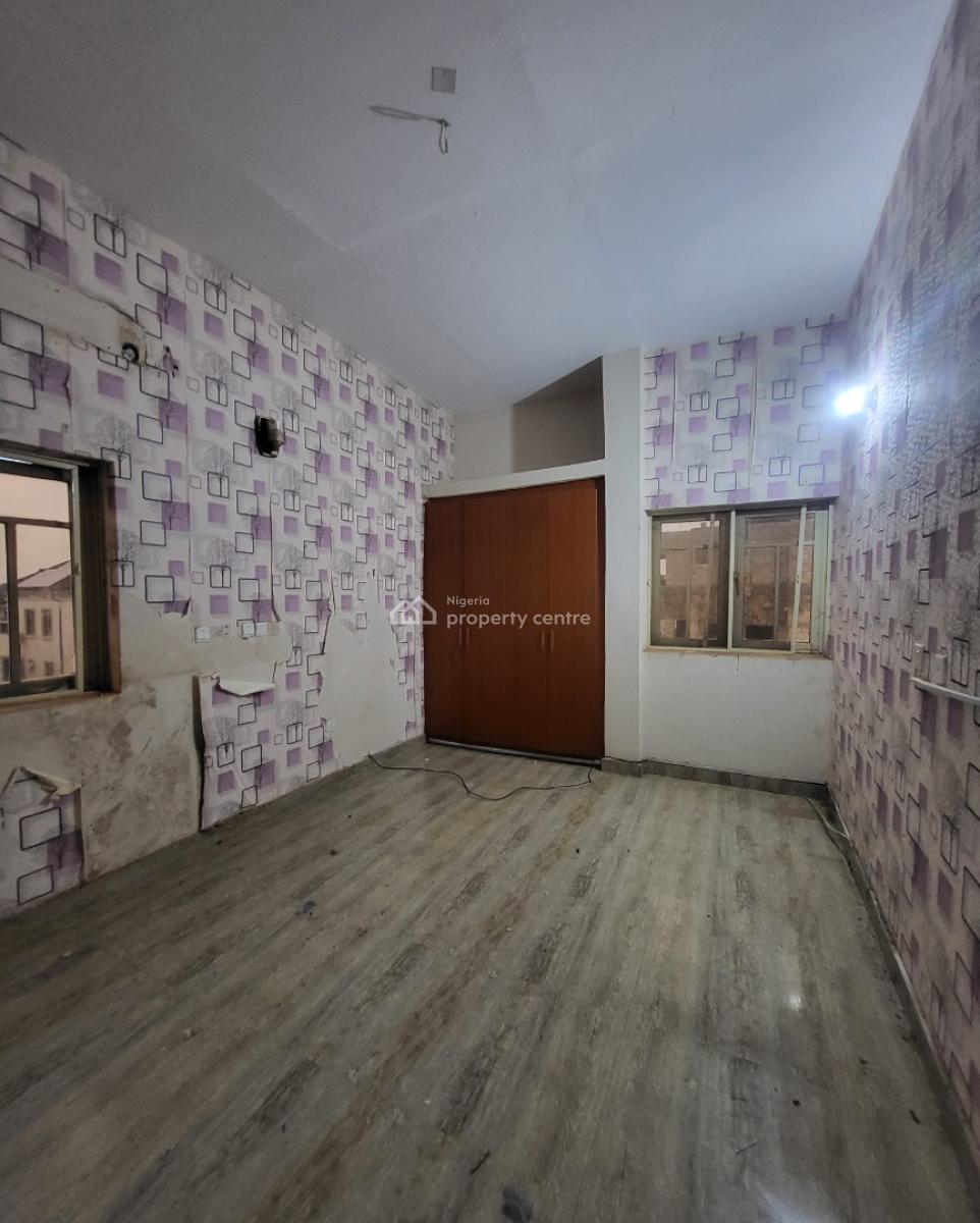 Luxurious Massive 3bedroom Flat, Behind Games Village Estate, Kaura, Abuja, Flat / Apartment for Rent
