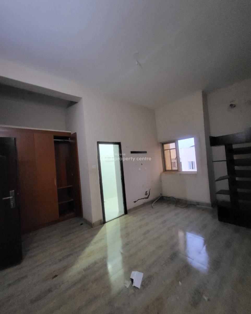 Luxurious Massive 3bedroom Flat, Behind Games Village Estate, Kaura, Abuja, Flat / Apartment for Rent