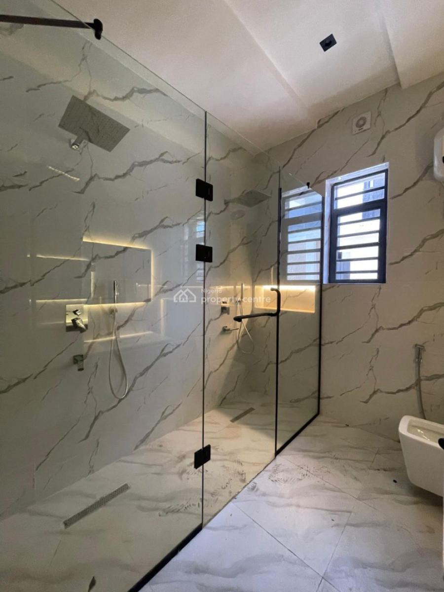 Exquisite Finished 4 Bedroom Penthouse with Bq in a Secure Estate, Lekki Phase 1, Lekki, Lagos, House for Sale