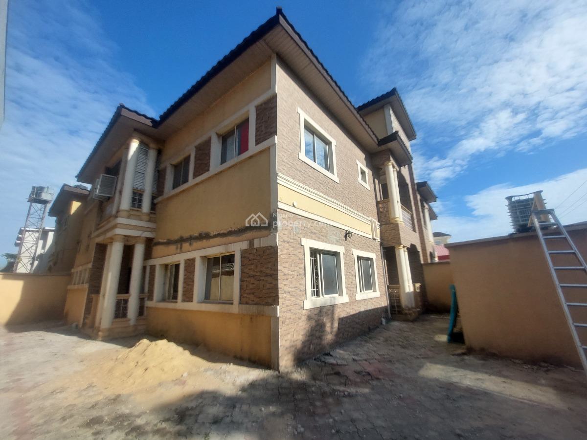 4 Bedrooms Semi Detached with Self Compound Space, New Market Road, Oniru, Victoria Island (vi), Lagos, Semi-detached Duplex for Rent