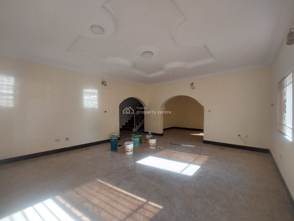 4 Bedrooms Semi Detached with Self Compound Space, New Market Road, Oniru, Victoria Island (vi), Lagos, Semi-detached Duplex for Rent